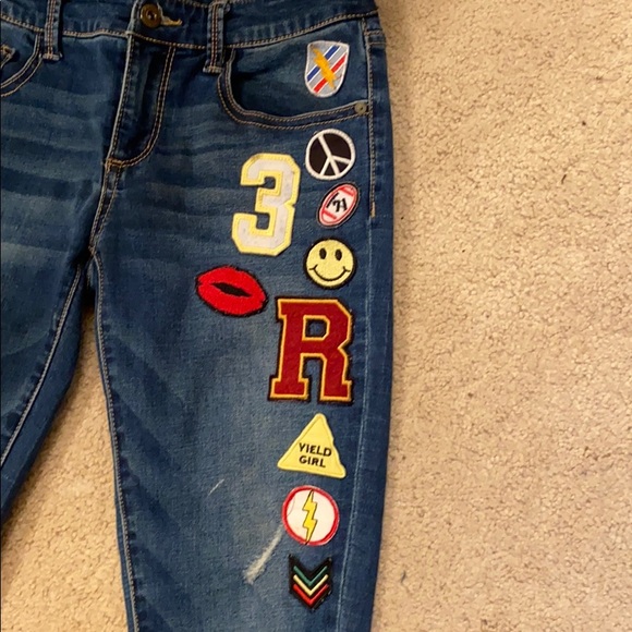 Cute “Patch Jeans” SOLD - Picture 2 of 5